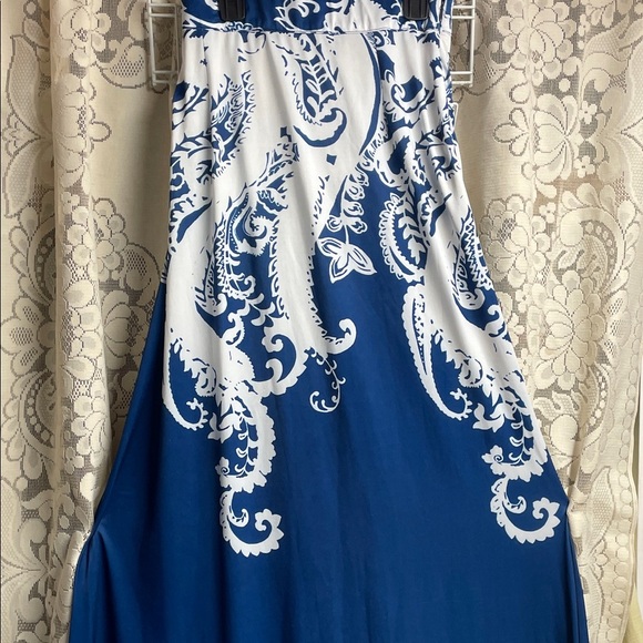 R&B Dresses & Skirts - R & B Collection Elegant Blue and White Maxi Skirt
